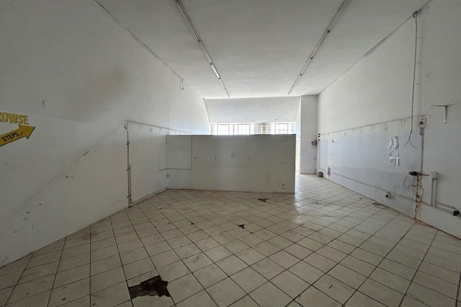 To Let commercial Property for Rent in Sherwood Eastern Cape